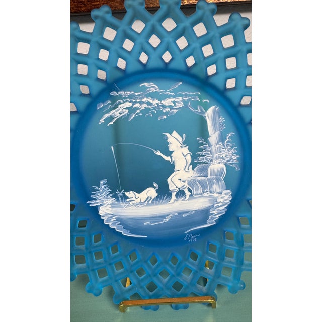 Westmoreland Blue Glass Plate – Mary Gregory Style, Signed Boy Fishing, 1973 Pristine For Sale In San Diego - Image 6 of 13