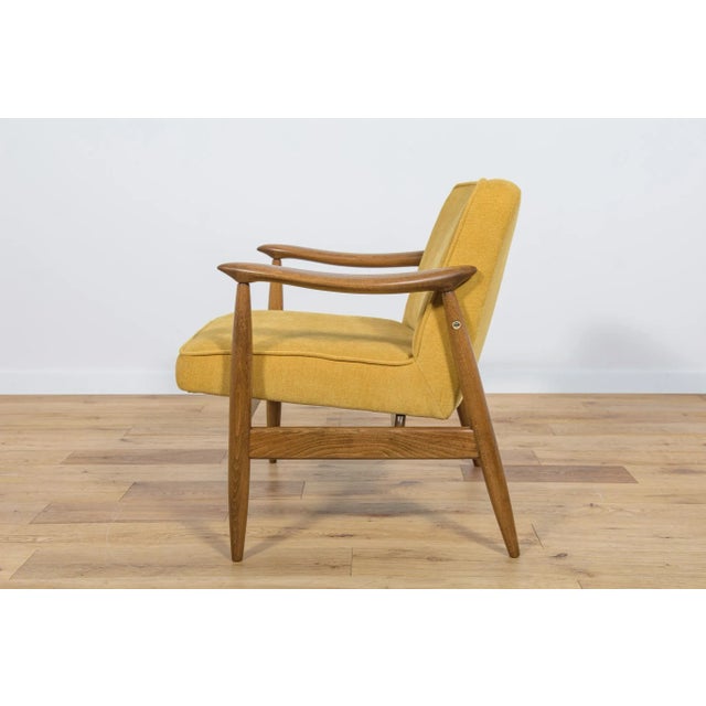 GFM-87 Armchairs by Juliusz Kedziorek for Gościcińskie Furniture, 1960s, Set of 2 For Sale - Image 12 of 18