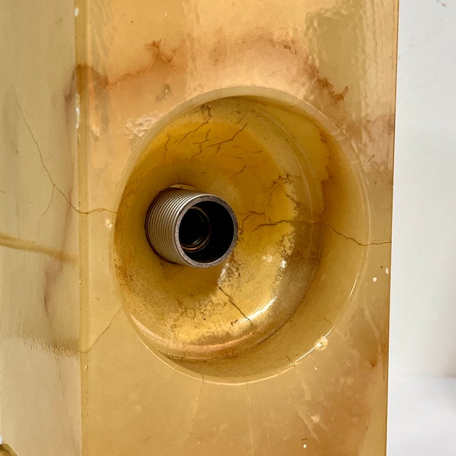 Stone Brutalist Alabaster Block Table Lamp, Italy, 1970s For Sale - Image 7 of 9