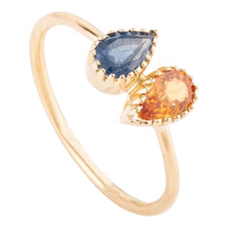 Natural Multi Sapphire Two Stone Modern Ring in 18k Yellow Gold Size 10 For Sale