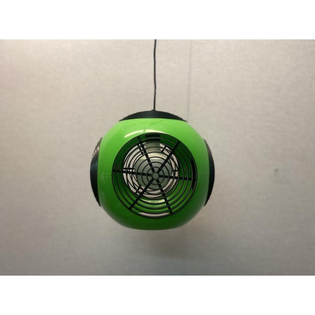 Mid-Century Modern Vintage Ufo Ceiling Lamp in Green Plastic and with Black Grids from Massive Lighting, 1970s For Sale - Image 3 of 18