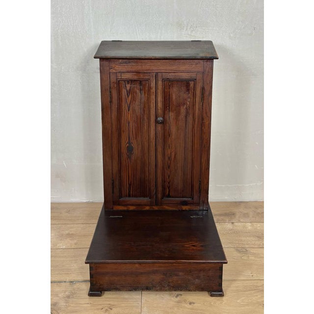 Rustic Prayer Pedestal in Pine, 1920s For Sale - Image 3 of 13