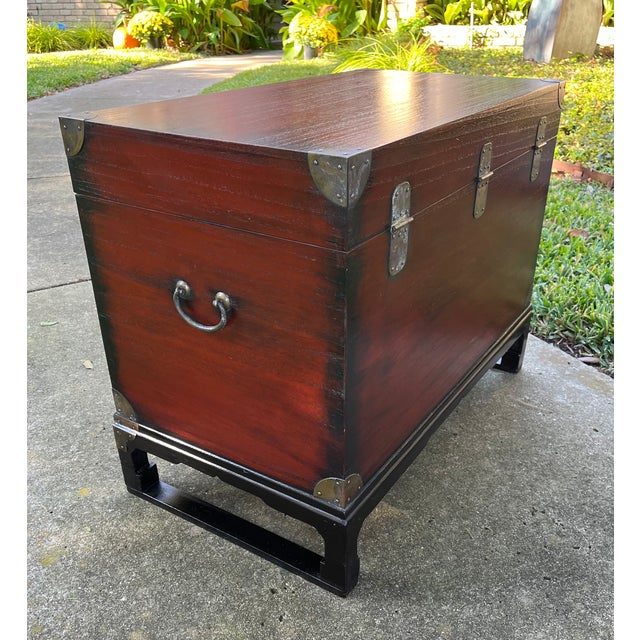 1970s Asian Inspired Cedar Lined Storage Trunk Side Table or Coffee Table For Sale - Image 4 of 13