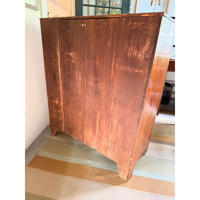 Antique 19th Century American Butternut Linen Cupboard or Blanket Press For Sale - Image 4 of 17
