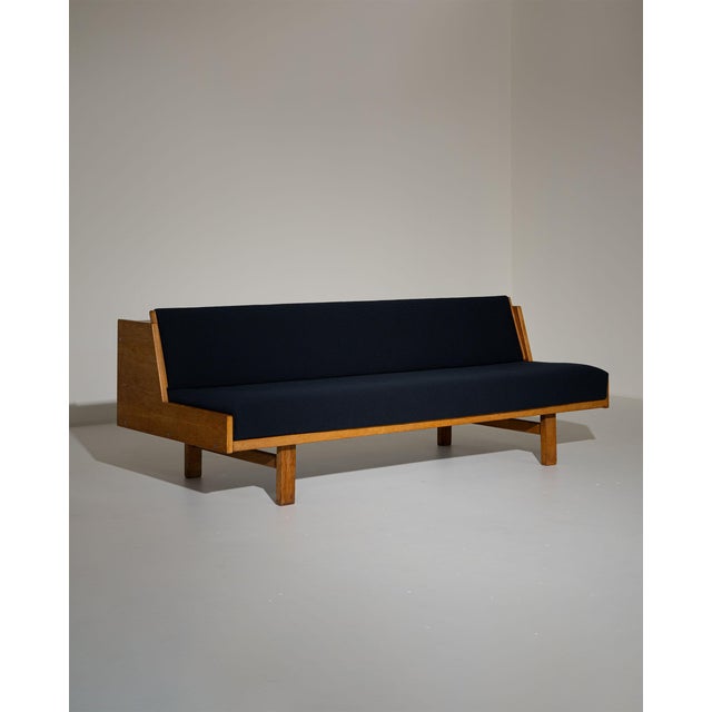 1950s GE258 Sofa Bed by Hans J. Wegner for Getama, 1950s For Sale - Image 5 of 16