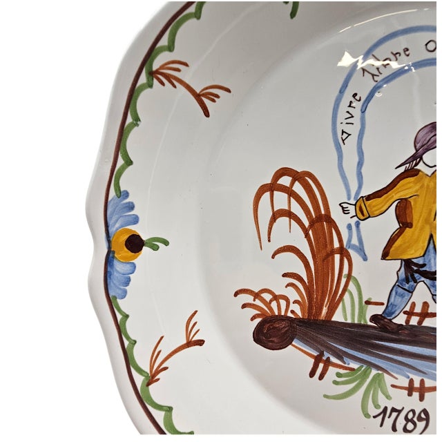French Peint Main Faience Plate With Folk Figure, 9.25" For Sale - Image 9 of 12