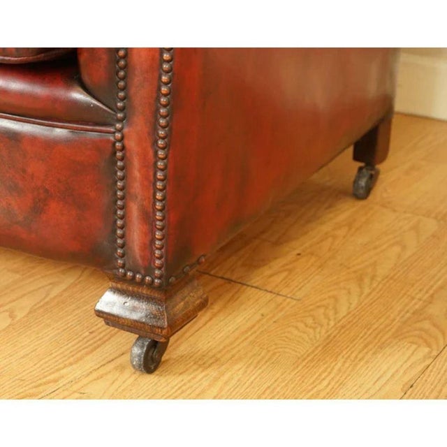 Victorian Gentleman's Club Sofa in Hand-Dyed Burgundy Leather For Sale - Image 9 of 13