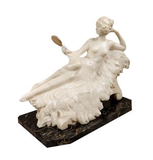 A. Saccardi, Venus at the Mirror, Early 20th Century, Large Alabaster Sculpture