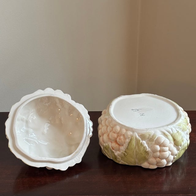 Mid-20th Century Italian Hand Painted Majolica Tureen, Nove Italy For Sale - Image 13 of 18