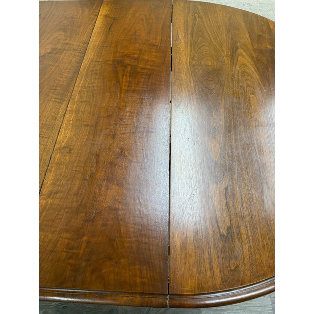 Vintage Queen Anne / Early American Style Oval Dining Table For Sale - Image 11 of 18
