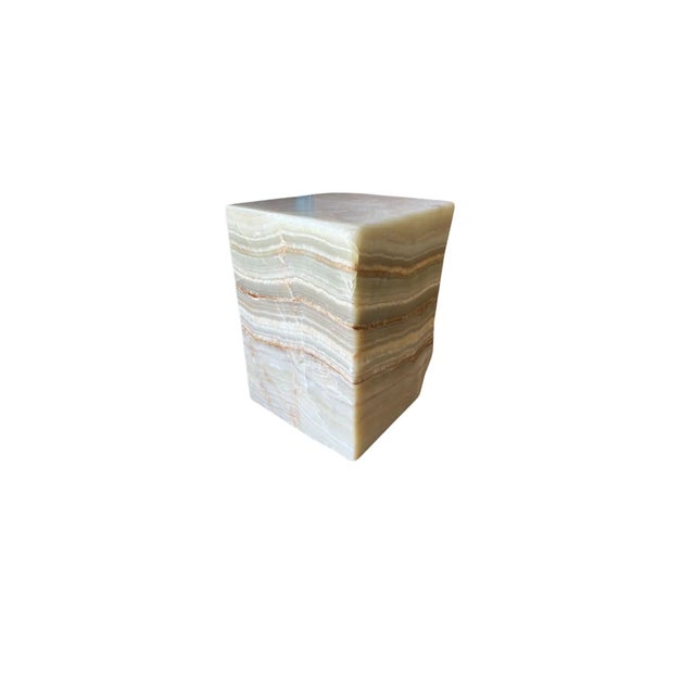 Jupiter Onyx Marble Side Table With Stunning Textures, Modern Organic For Sale - Image 6 of 10