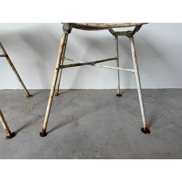 Metal Mid-20th Century Maurizio Tempestini for Salterini Outdoor Metal Footstools / Ottomans – Pair For Sale - Image 7 of 12