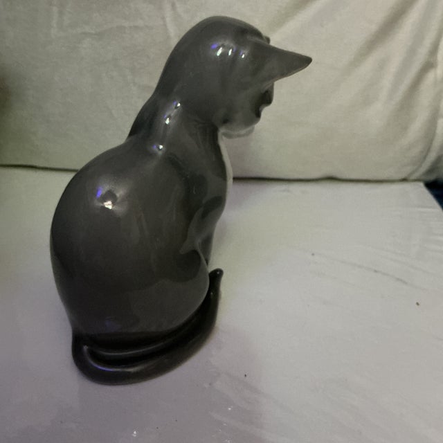 Vintage Bing & Grondahl Grey and White Cat Figurine For Sale In Houston - Image 6 of 8