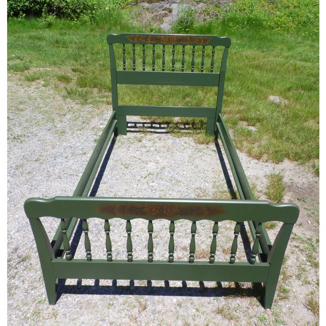 Vintage Green Hitchcock Colonial Autumn Harvest Stenciled Twin Bed