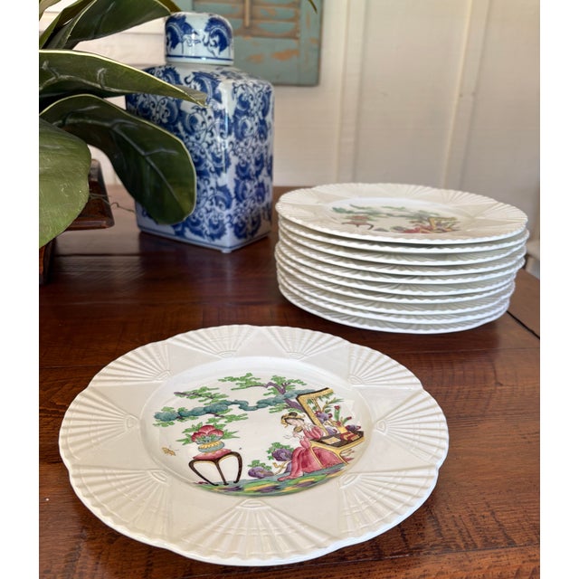 Vintage Wedgwood Etruria “Chinese Legend” Luncheon Plates – Set of 11 For Sale In New Orleans - Image 6 of 8