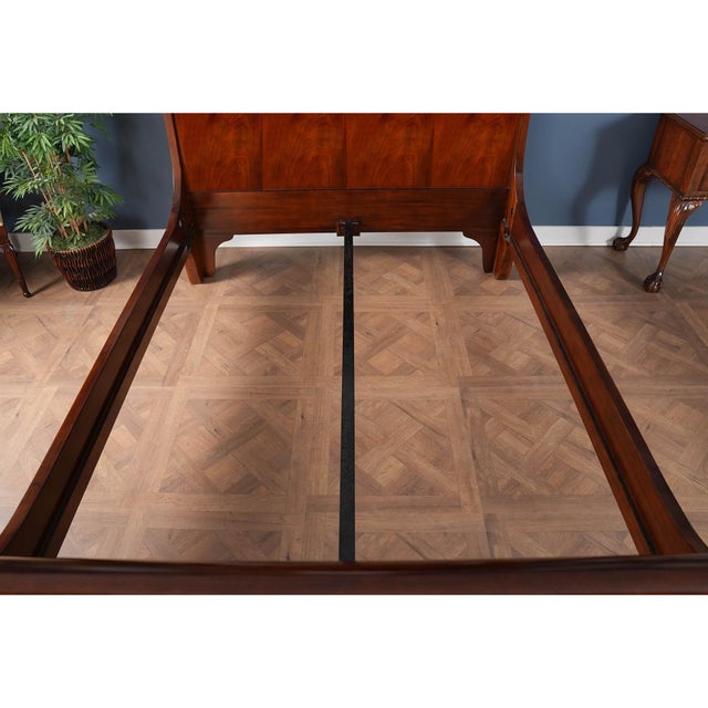 Niagara Furniture Mahogany Queen Size Sleigh Bed For Sale - Image 10 of 12