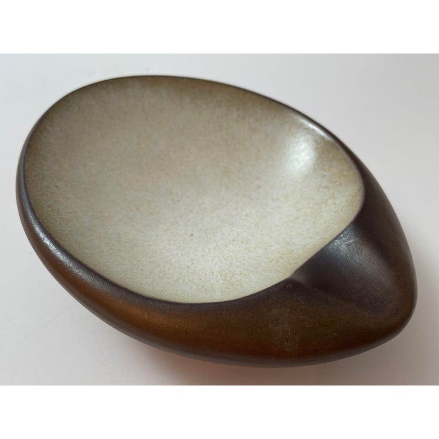 Ceramic Rupert Deese Signed Mid-Century Modern California Studio Stoneware Ashtray For Sale - Image 7 of 10