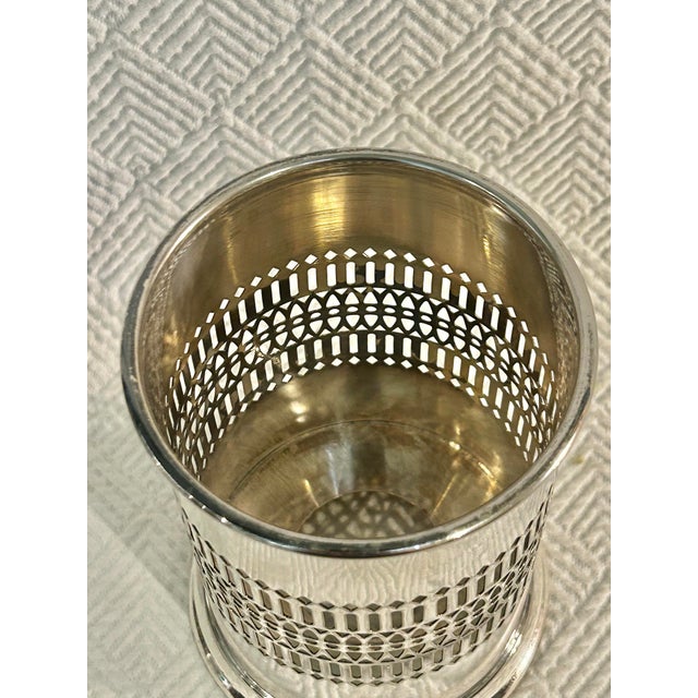 Metal Mid 20th Century Sheffield Silver Co. Art Deco Pierced Silver Plate Wine Bottle Holder For Sale - Image 7 of 10