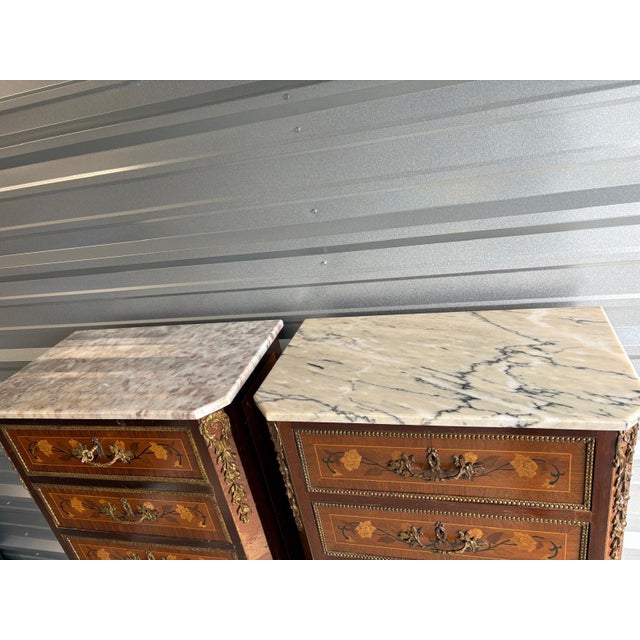 Pair of Antique French Louis XV-Style Marble Tall Cabinets With Inlaid Marquetry, A Pair For Sale In Philadelphia - Image 6 of 12