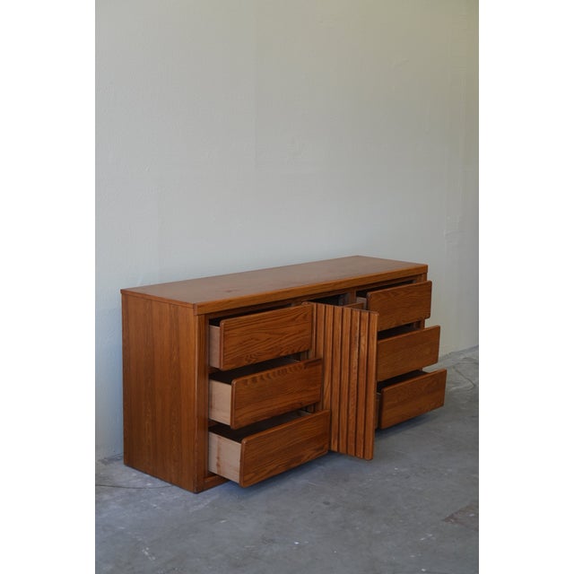 1980s Vintage Solid Oak Dresser - Mid Century Style Wooden Lowboy 1980s For Sale - Image 5 of 10