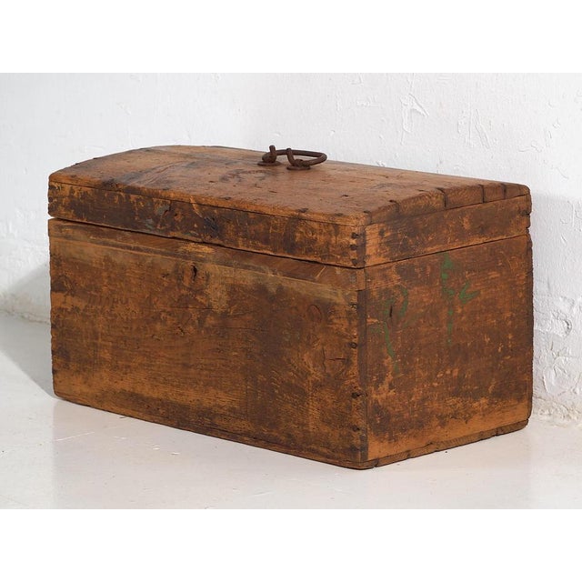 Brown Vintage Storage Chest, 1920 For Sale - Image 8 of 13
