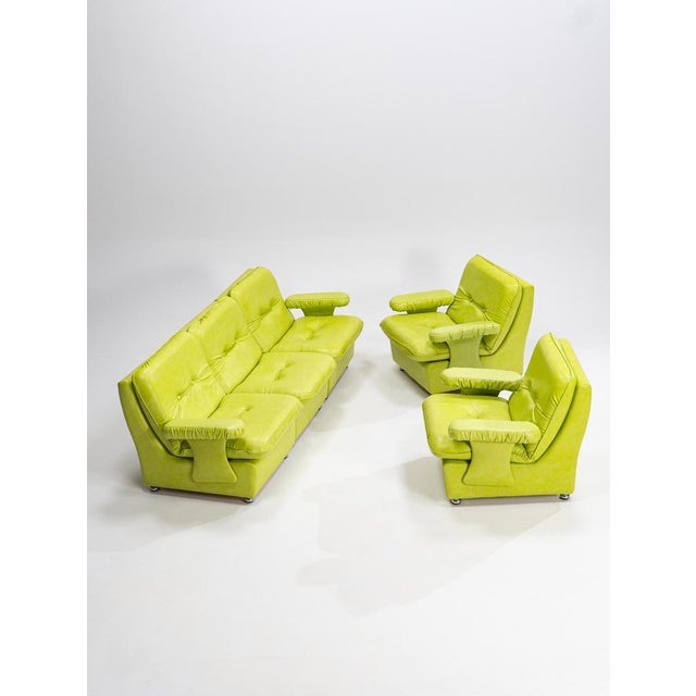 This set is a striking example of bold, unapologetic design, and is best suited for an owner possessing both these...