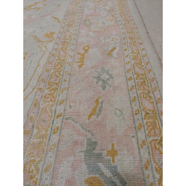 Antique Oushak Carpet, Handmade Turkish Oriental Rug, Beige, Taupe, Soft Shrimp For Sale In New York - Image 6 of 13
