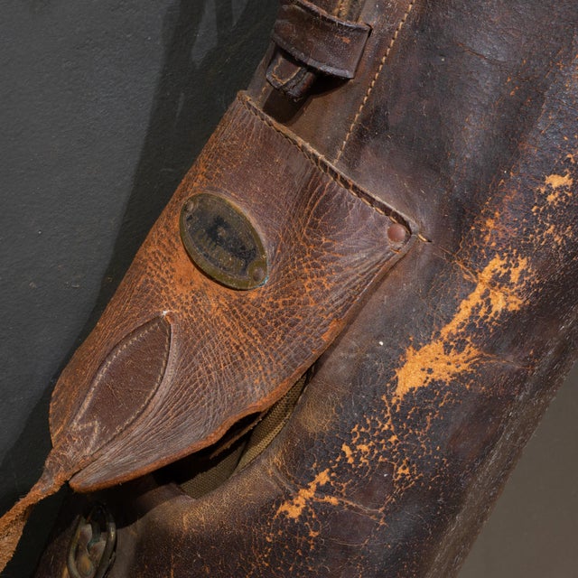 Brown Antique Leather Walking Golf Bag With Hickory-Shaft & Steel Vintage Clubs c.1920-1945 For Sale - Image 8 of 8
