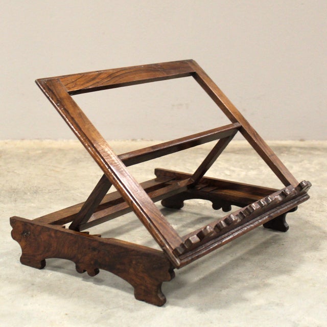 19th Century Table Lectern in Walnut, Italy For Sale - Image 4 of 13