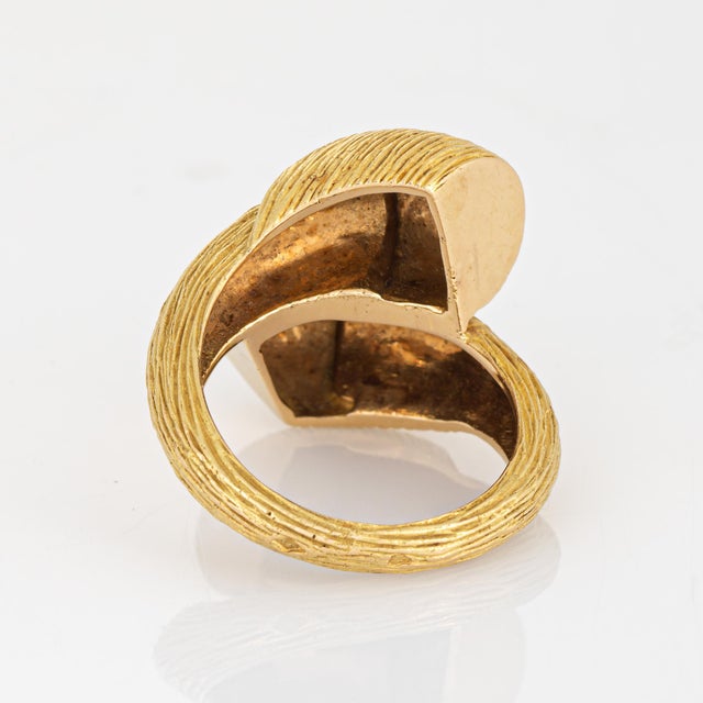 1960s Vintage French Robert Duhem Infinity Knot Ring 18 Karat Yellow Gold Sz 5.75 Jewelry For Sale - Image 5 of 7