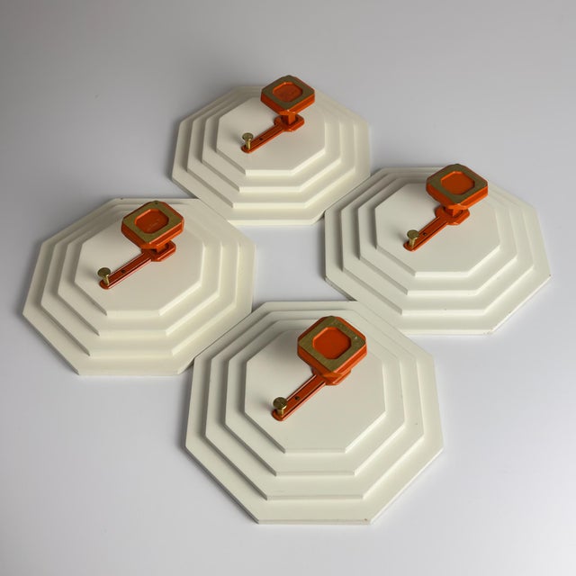 Vintage Italian Art Deco Hanger, 1960s For Sale - Image 4 of 15