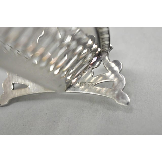 Vintage English Regency Silver Plated Reticulated Sugar Cube Cracker Caddy For Sale In Philadelphia - Image 6 of 11