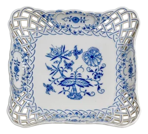 Signed Blue Onion Plate from Meissen Porcelain