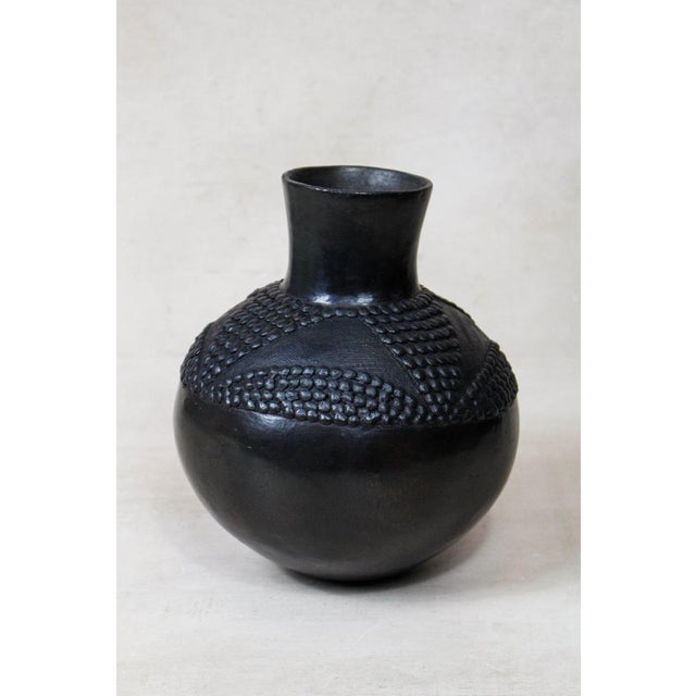 Zulu Pot in Ceramic For Sale - Image 5 of 5