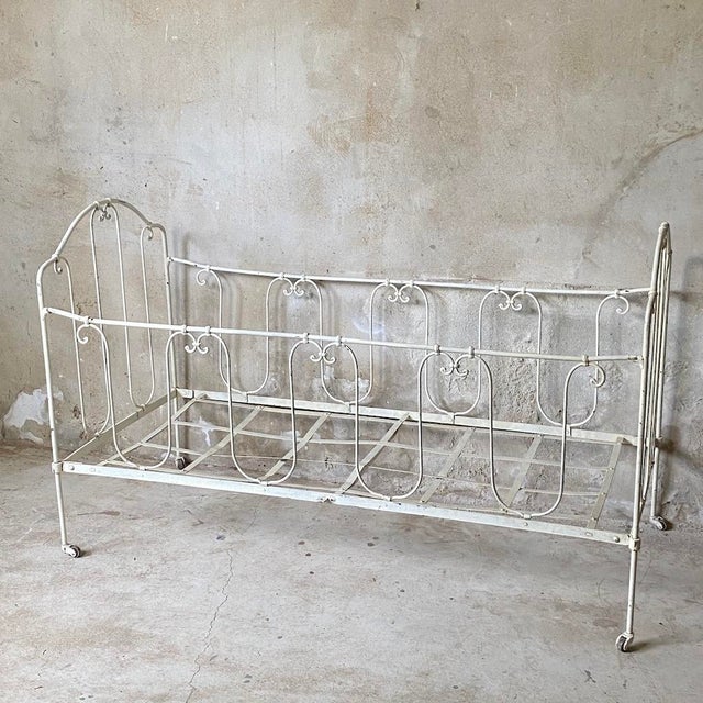 1950s Vintage Wrought Iron Daybed, 1950s For Sale - Image 5 of 8