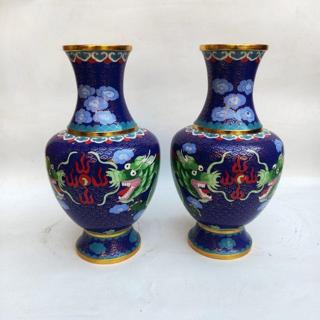 Asian Pair of Vintage Cloisonné Enamel Dragon Vases – Sapphire Blue Ground, Gilded Accents For Sale - Image 3 of 9