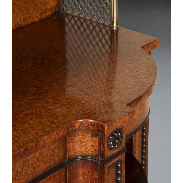Regency Amboyna Side Cabinet, 1820s For Sale - Image 6 of 18