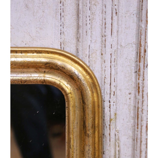 French 19th Century French Louis Philippe Giltwood Mirror With Floral Engraved Motifs For Sale - Image 3 of 6