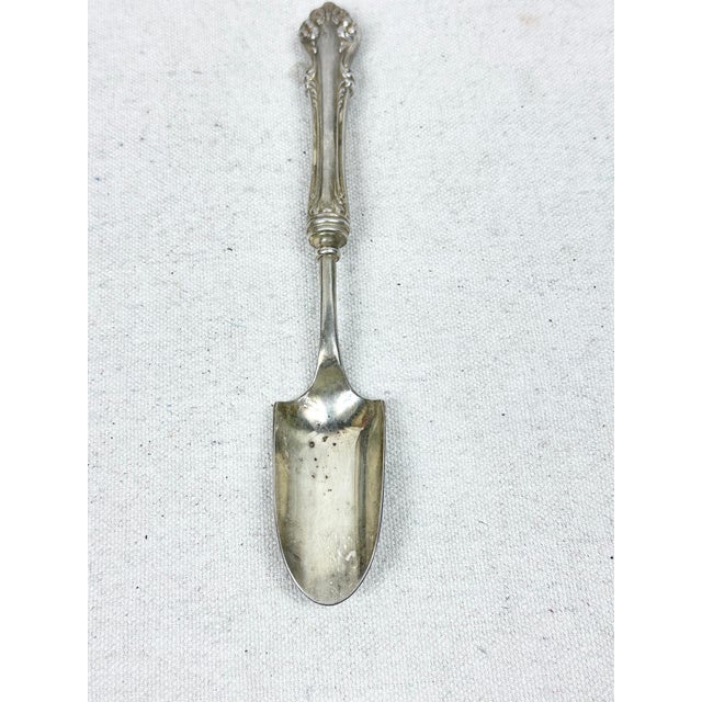 Traditional Vintage Silver Plated Cheese Scoop For Sale - Image 3 of 4