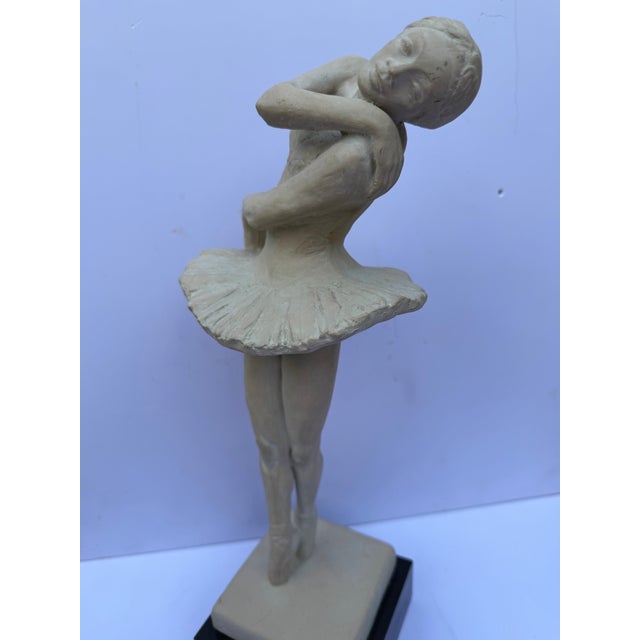 Alabaster Vintage 1985 Austin Productions "On Point" Ballerina Sculpture by Klara Sever For Sale - Image 8 of 12