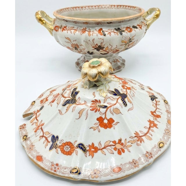 English Mid 19th Century Mason's Gold Handles Soup Tureen For Sale - Image 3 of 4