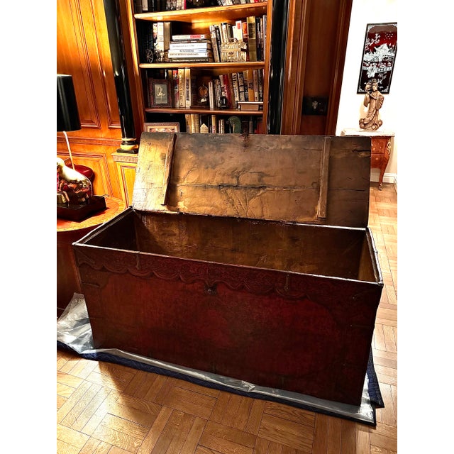 Vintage Chinese Wedding Chest For Sale - Image 4 of 6