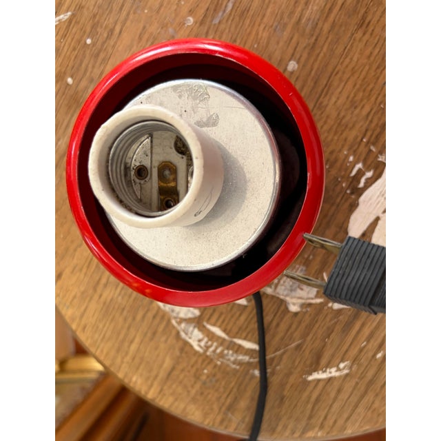 1970s Postmodern Sculptural Table Lamp – Gloss Red Stacked Cylinder Base For Sale - Image 4 of 8