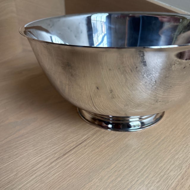1970s 1970s Paul Revere Silverplate 10" Bowl by Oneida For Sale - Image 5 of 10