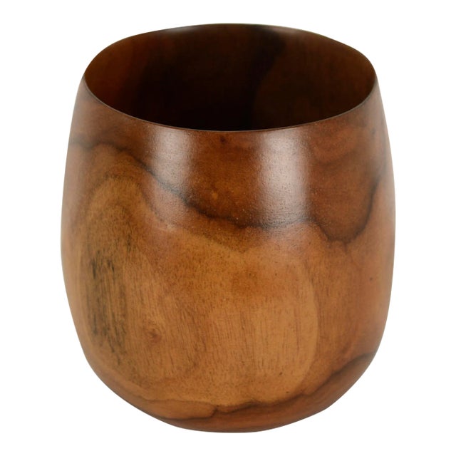Hawaiian Hand Turned Wood Milo Bowl Vessel by Joseph Mathieu Hawaii For Sale