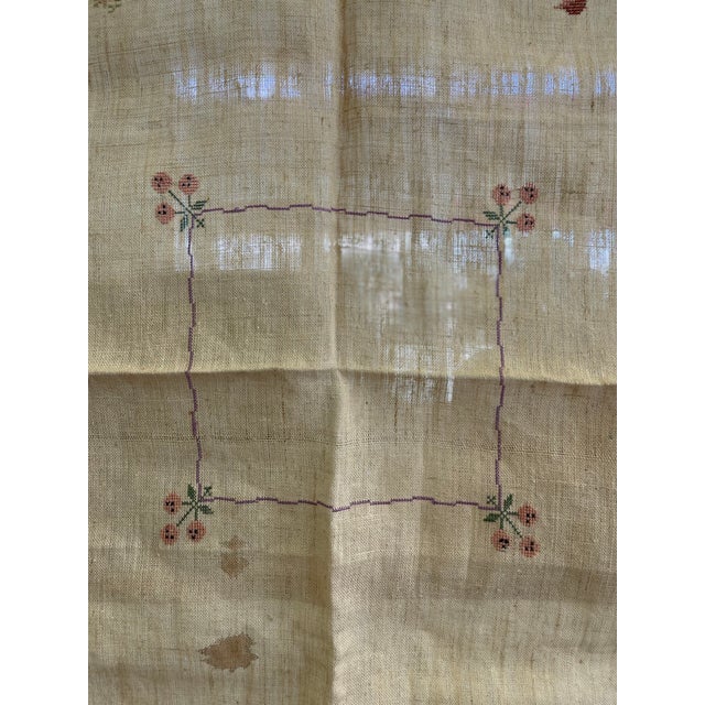 Vintage Hand-Embroidered Linen Tablecloth With Figural Motif and Fringe Border For Sale In Seattle - Image 6 of 9