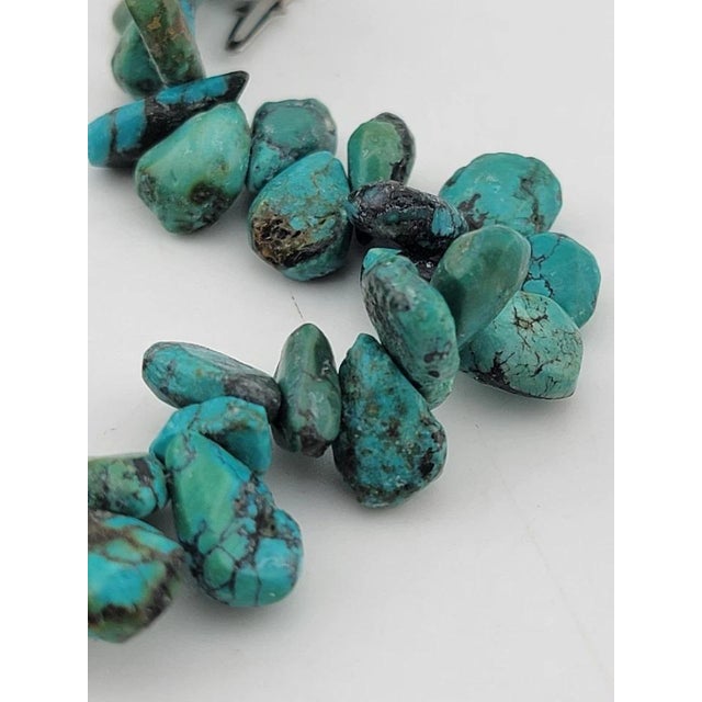 Gemstone Vintage Gorgeous all natural chunks of Turquoise Nuggets Bracelet. 7 Inch Long. For Sale - Image 7 of 11