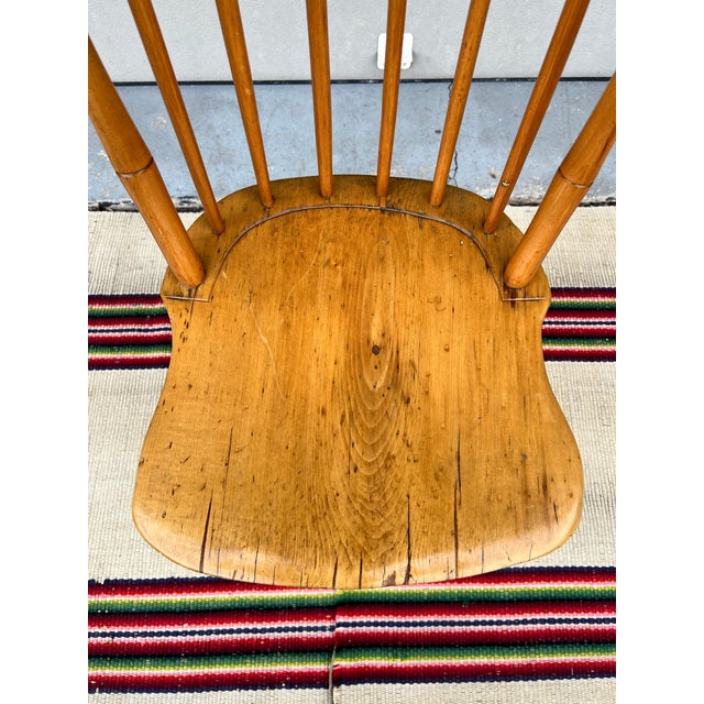 A Antique Fan Back Windsor Side Chair, New England, Circa 1790 For Sale - Image 4 of 12