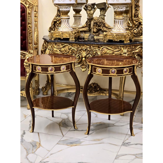 This Baroque style wood side table is a luxurious statement piece that combines refined craftsmanship with timeless...