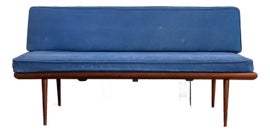 Example of Peter Hvidt and Orla Mølgaard-Nielsen Daybeds
